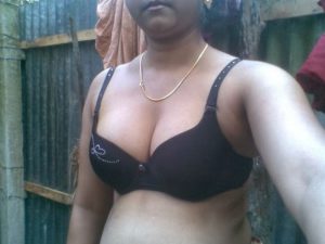 desi college girl nude pic