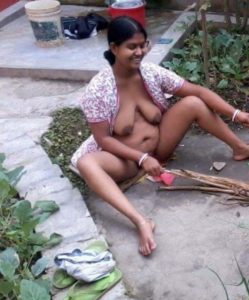 erotic desi mast mall desi bhabhi naked pic