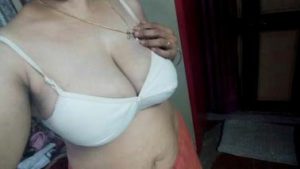 nude desi girl naked selfie