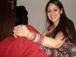 Desi Amateur Babe sexy n slutty smile