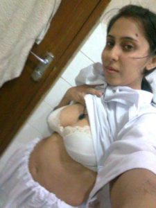 Desi babe hot Selfie in white suit