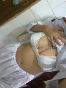 Desi babe hot big boobs selfie