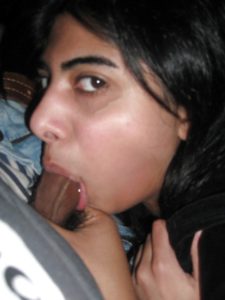 cute indian amateur girl oral sex photo