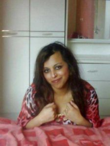 Amateur Aunty sexy hot pic