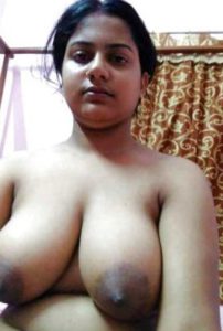 Amateur Couple big saggy brown tits pic