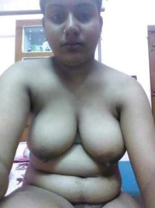 Amateur Couple full nude big tits pic