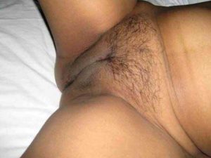 Desi Aunty hairy pussy nude xxx pic