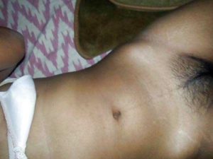 Desi Babe big boobs hairy pussy pic
