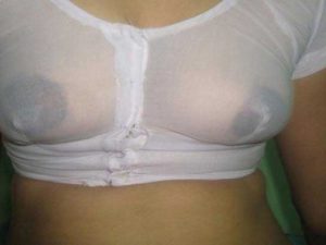 Desi Girl horny big boobs pic