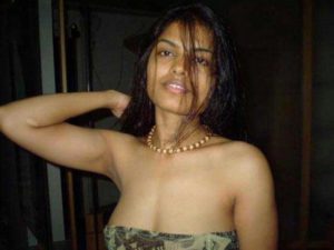 Desi bhabhi hot sexy pic
