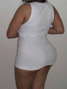 Desi bhabhi sexy big butt pic