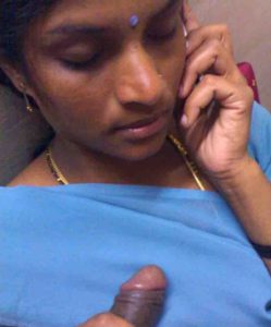 amateur indian housewife sucking lund