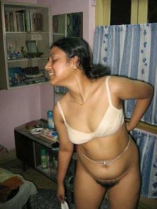 desi indian village wife naked photo
