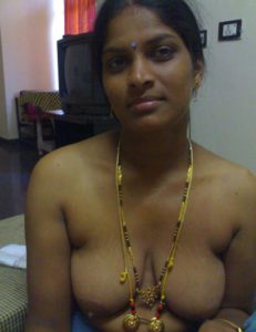 desi indian wife naked pic