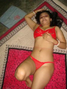 horny desi indian babe nude phornyos