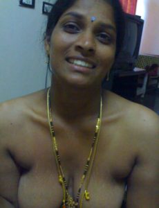 horny indian bhabvhi nude pic