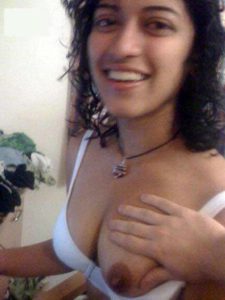 hot desi amateur hottie naked photo