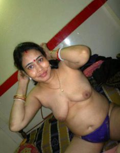 north indian desi aunty nude pic