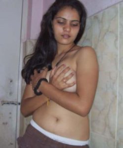 sexy nude indian college girl naked pic