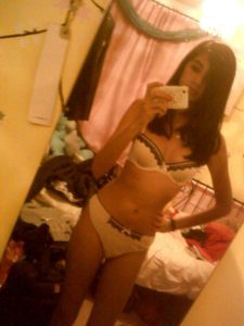 teen desi girl nude selfie