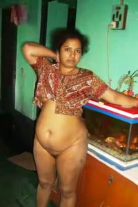 Aunty naked indian desi photo