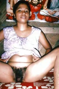 Indian aunty naked pussy