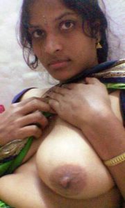 desi tits photo