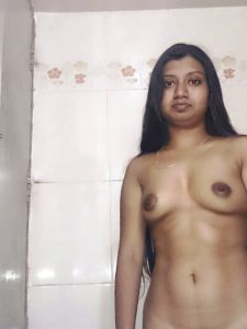 Boobs pic bhabhi nude indian