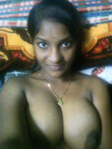 Naked desi indian dark bhabhi