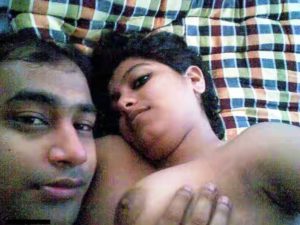 Nude boobs desi indian photo
