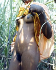 nude desi aunty pic