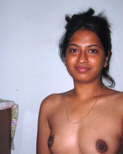 indian nude boobs photo