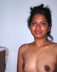 indian nude boobs photo