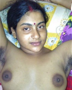 desi nude indian boobs pic