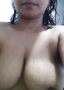 Chubby Desi Bhabhi Pussy