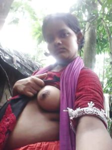 Aunty nude tits desi