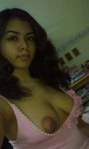 Desi teen naked nipple