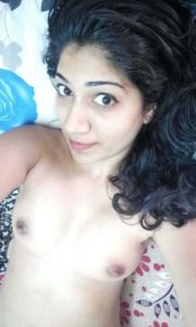 Hot babe nude indian photo