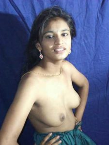 Hottie nude desi