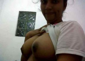 Nude desi bhabhi boobs horny