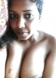 Nude hot boobs pic