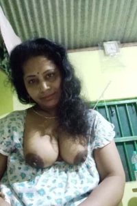 Bengali-Bhabhi-nude