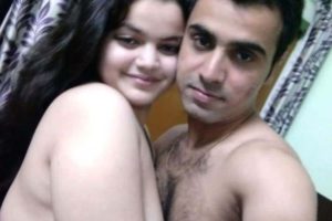 indian desi couple nude pic