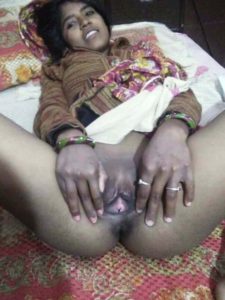 desi nude chut photo