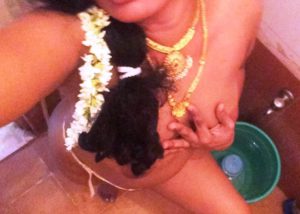 nude mallu babe tits