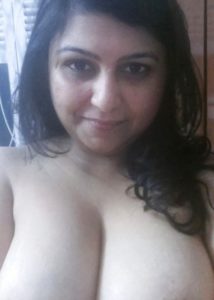 tits milf chubby