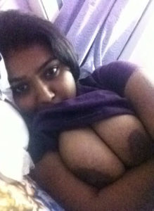 Indian nude big boobs bhabhi showing ehr gorgeous tits