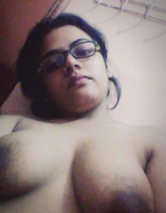 chubby desi busty