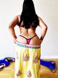 stunning desi hot gaand