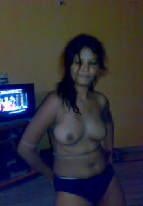 dark desi tits girl